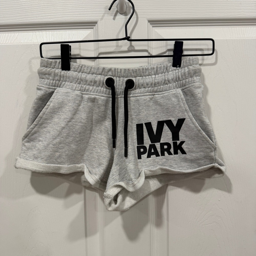 IVY PARK Grey Logo‎ Sweat Shorts XS Athletic Lounge Wear Women's